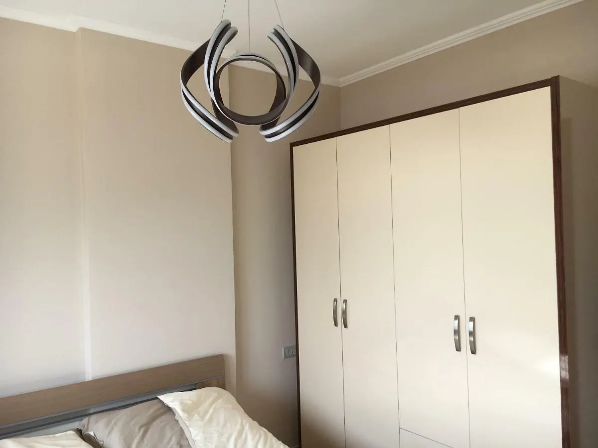 Sunny Beach Apartment Vlora