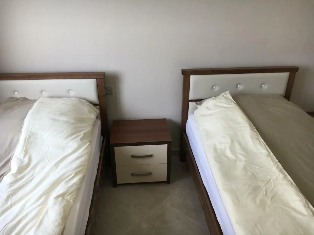 Sunny Beach Apartment Vlora