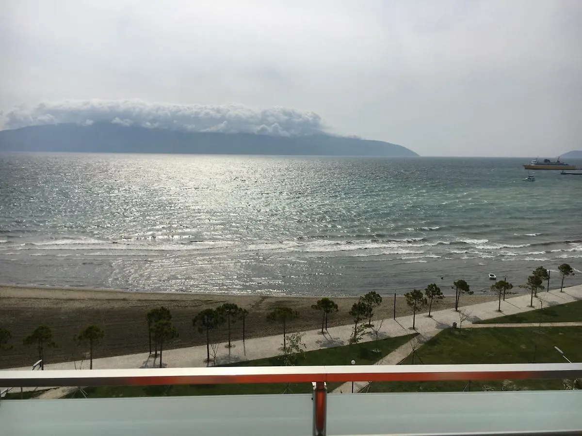 Sunny Beach Apartment Vlora