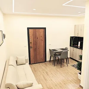 Appartamento New Close To Sea And Downtown, Vlorë